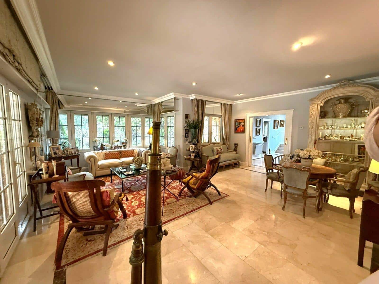 5 bedroom Villa for sale in Villaviciosa de Odon with pool garage - € 1,450,000 (Ref: 9524414)