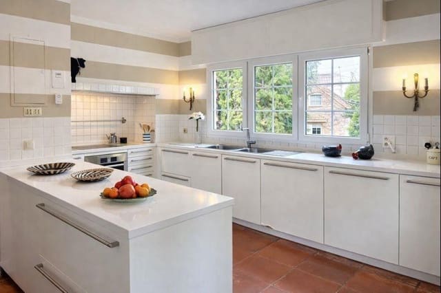 5 camera da letto Villa in vendita in Villaviciosa de Odón con piscina garage - 1.450.000 € (Rif: 9524414)