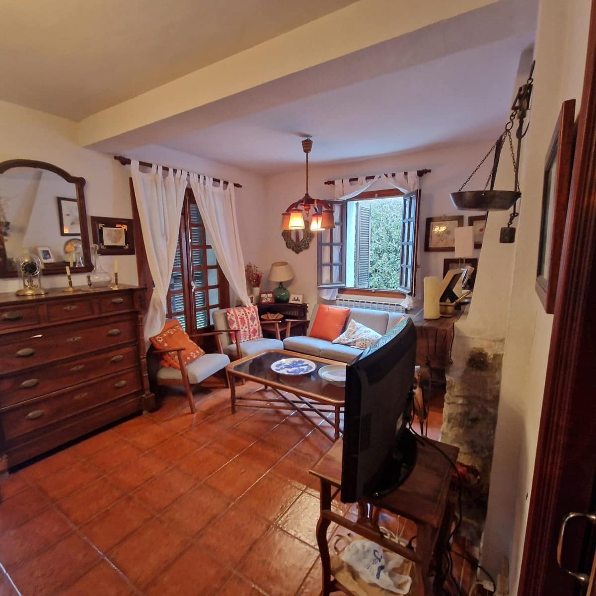 6 bedroom Villa for sale in Bustarviejo - € 480,000 (Ref: 9541231)