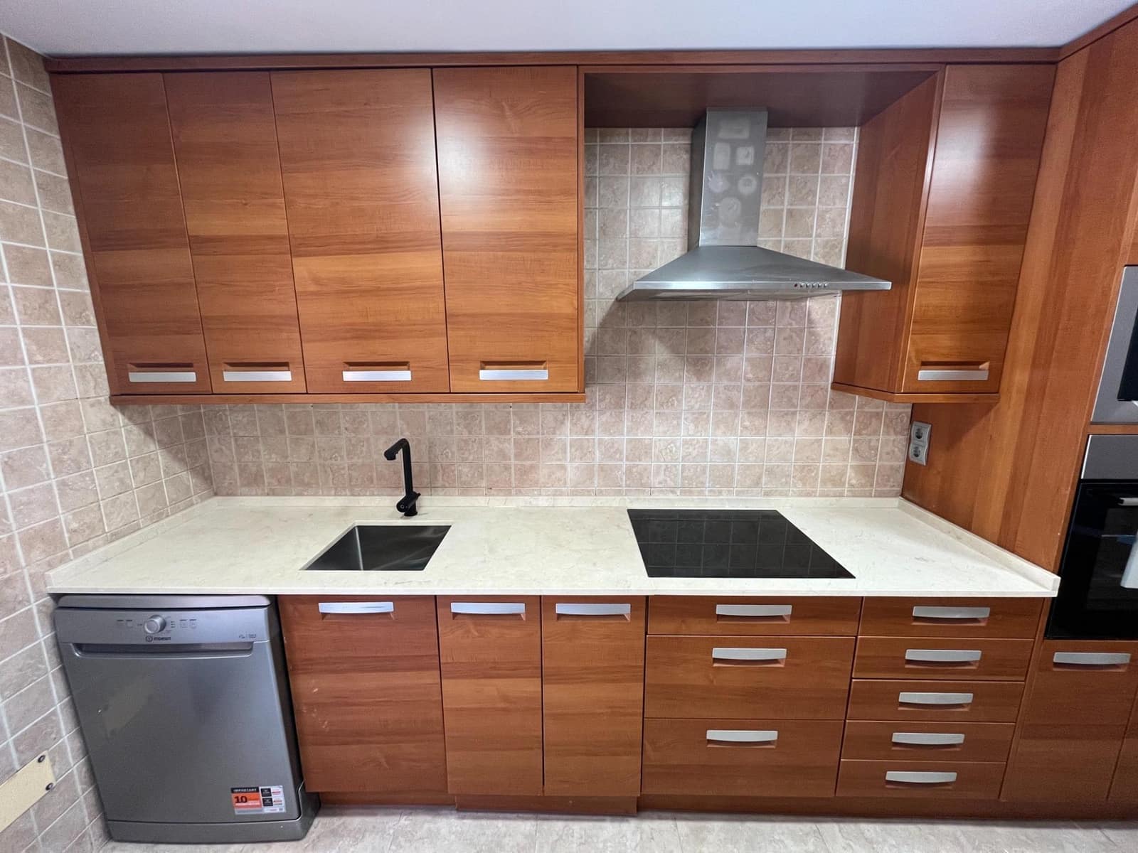 4 bedroom Townhouse for rent in Collado Villalba with pool garage - € 1,800 (Ref: 9541740)