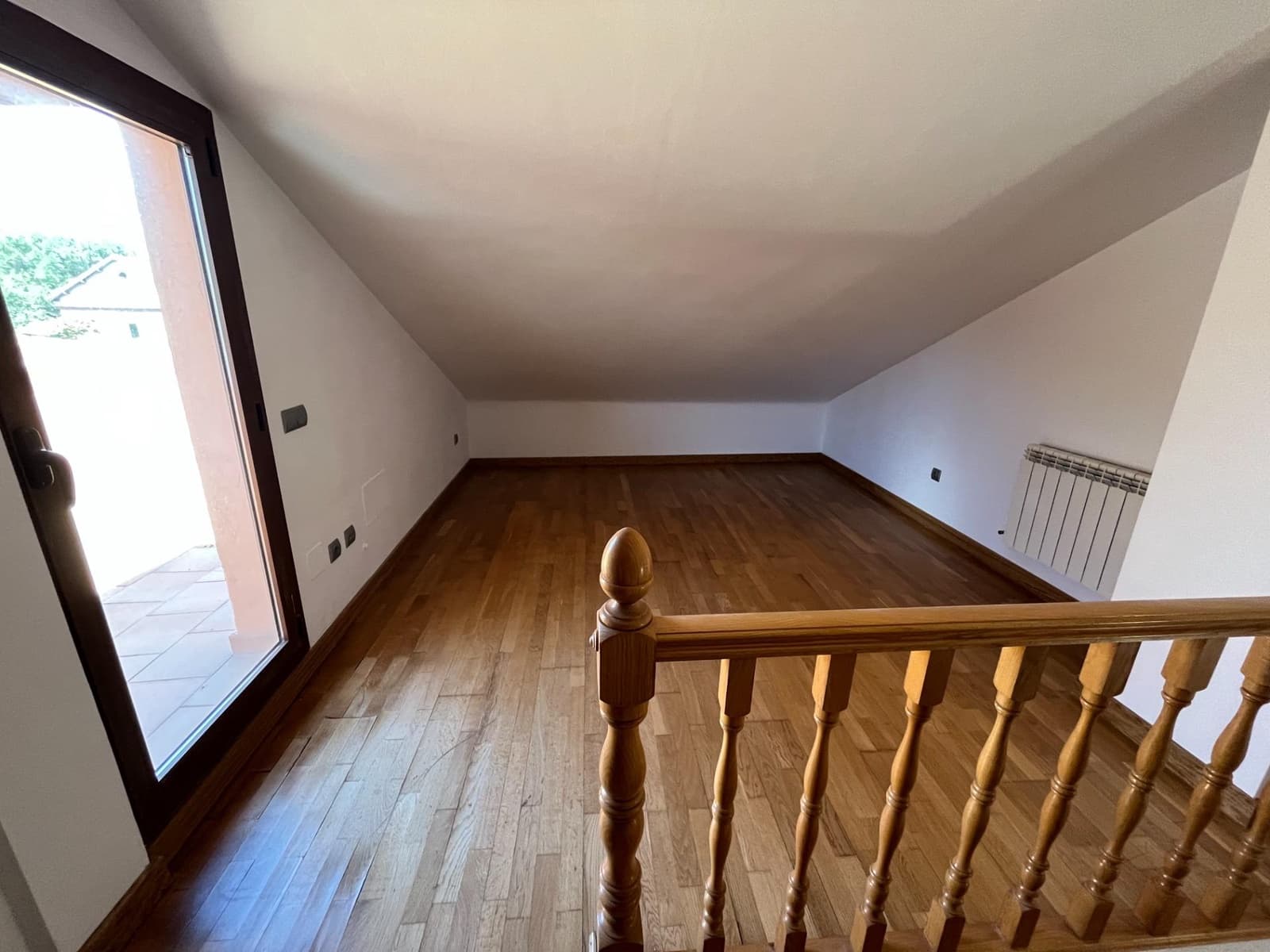 4 bedroom Townhouse for rent in Collado Villalba with pool garage - € 1,800 (Ref: 9541740)