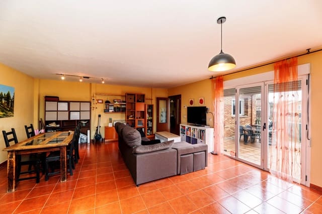 5 sovrum Villa till salu i Colmenarejo med garage - 608 000 € (Ref: 9574718)