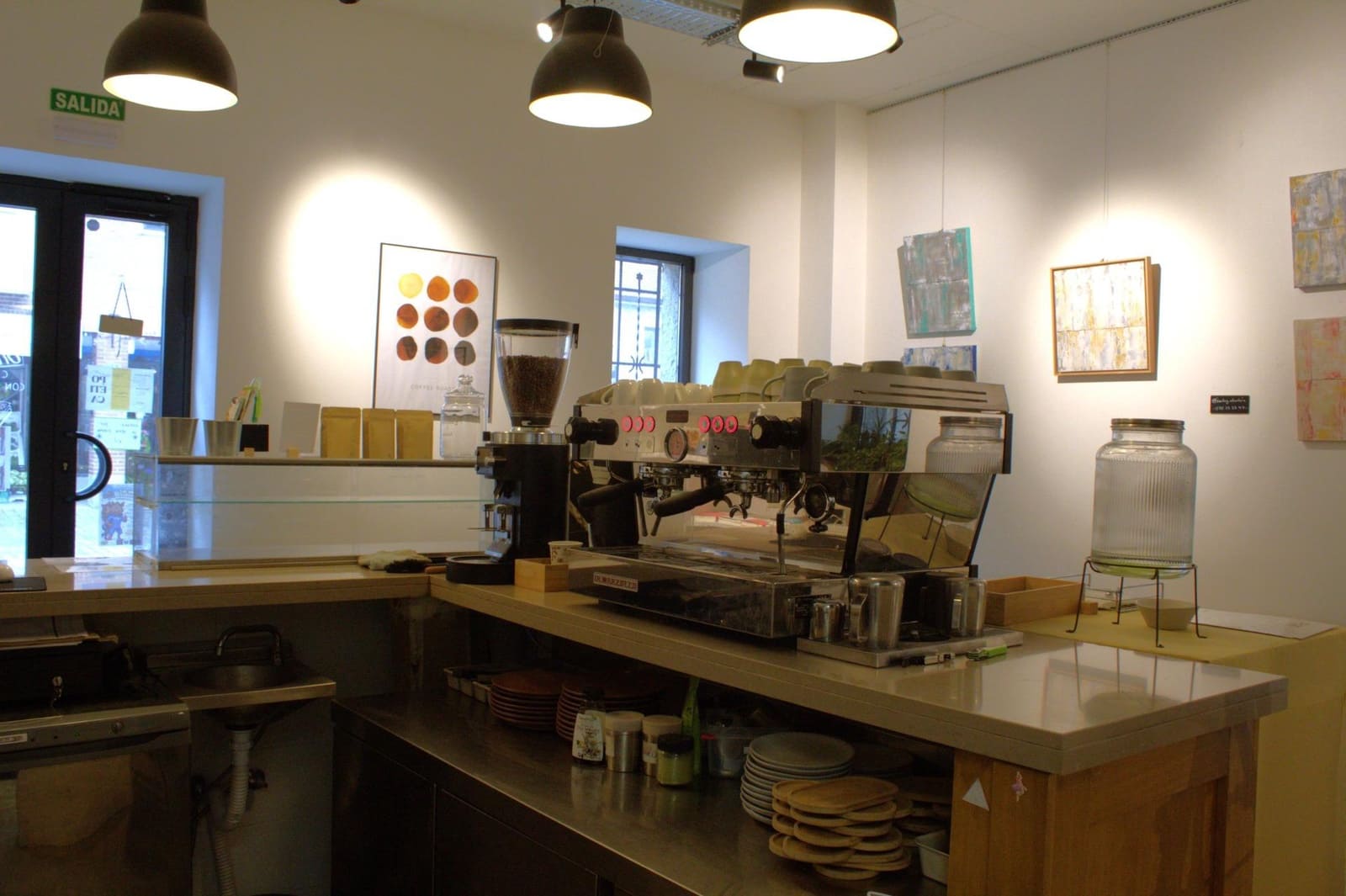 Commercial for rent in Torrelodones - € 2,000 (Ref: 9591409)