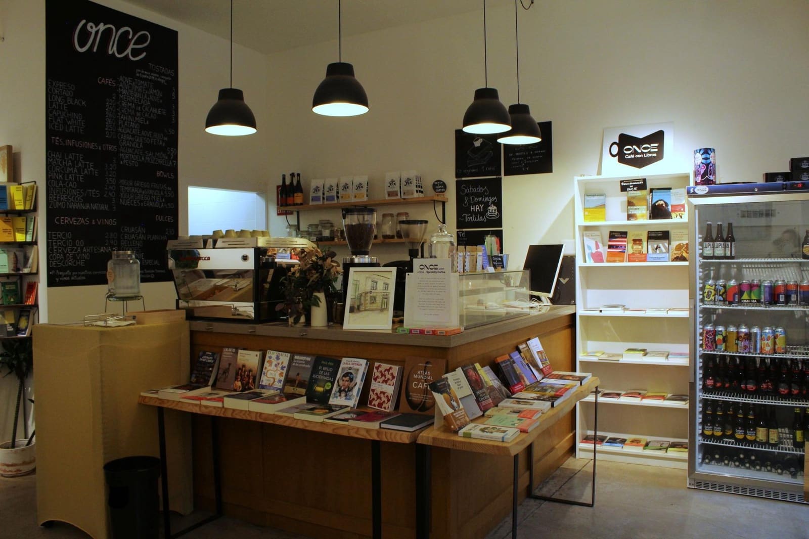 Commercial for rent in Torrelodones - € 2,000 (Ref: 9591409)