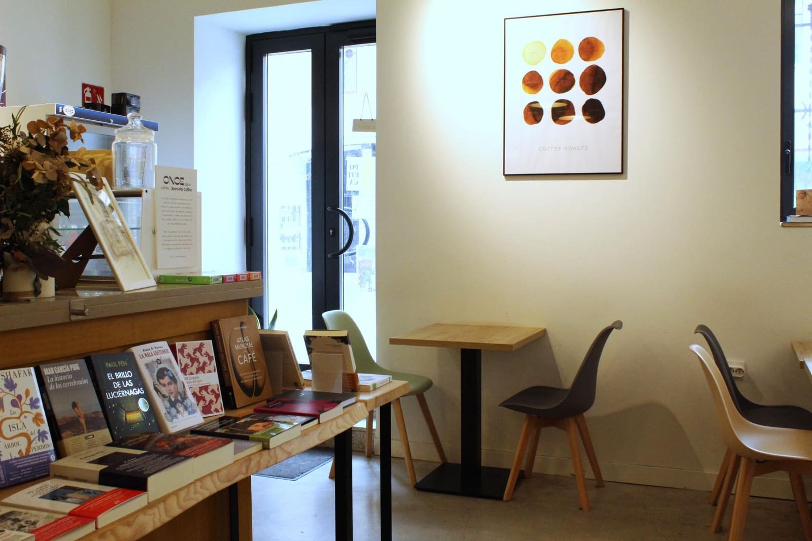 Commercial for rent in Torrelodones - € 2,000 (Ref: 9591409)