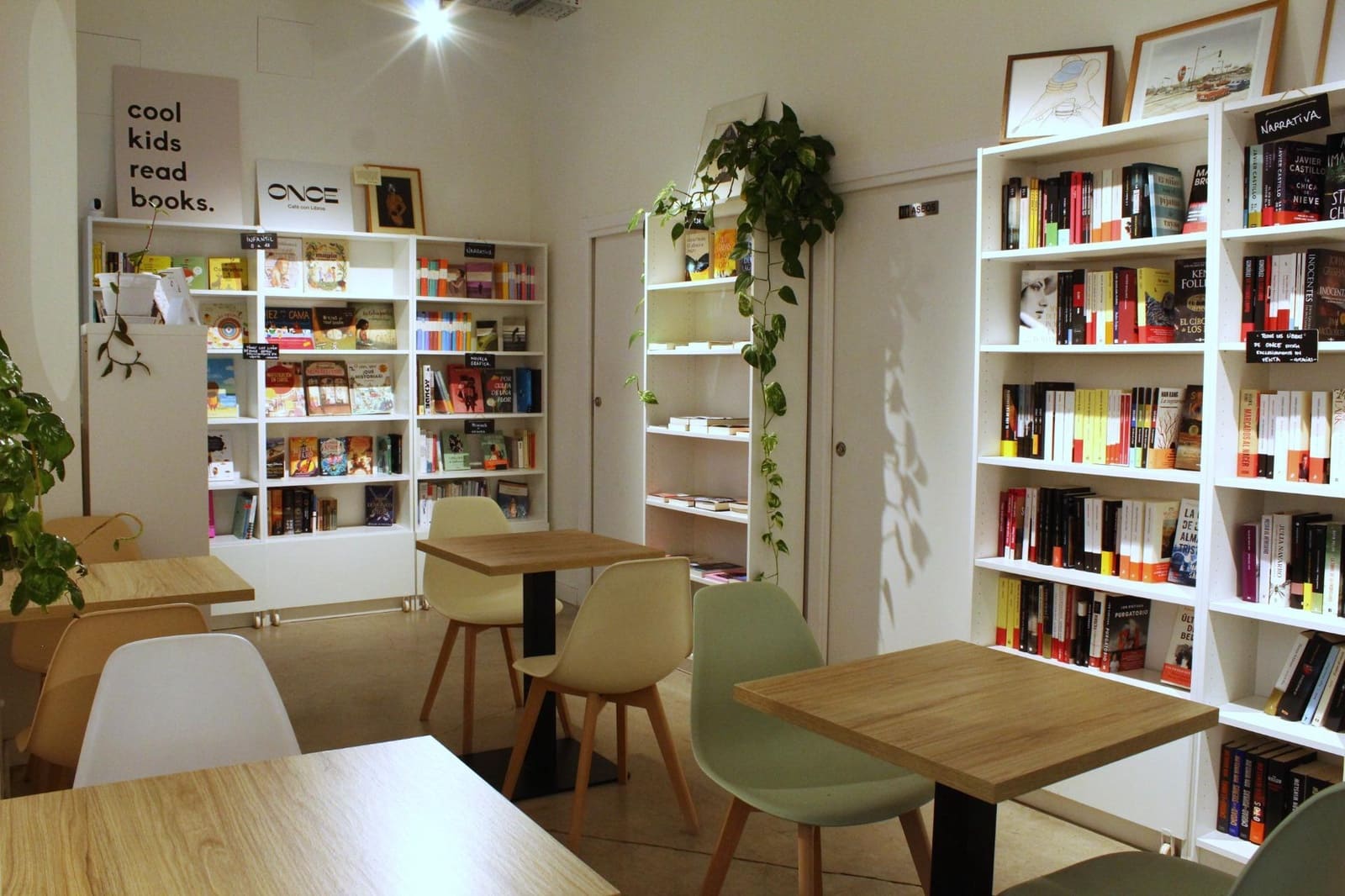 Commercial for rent in Torrelodones - € 2,000 (Ref: 9591409)