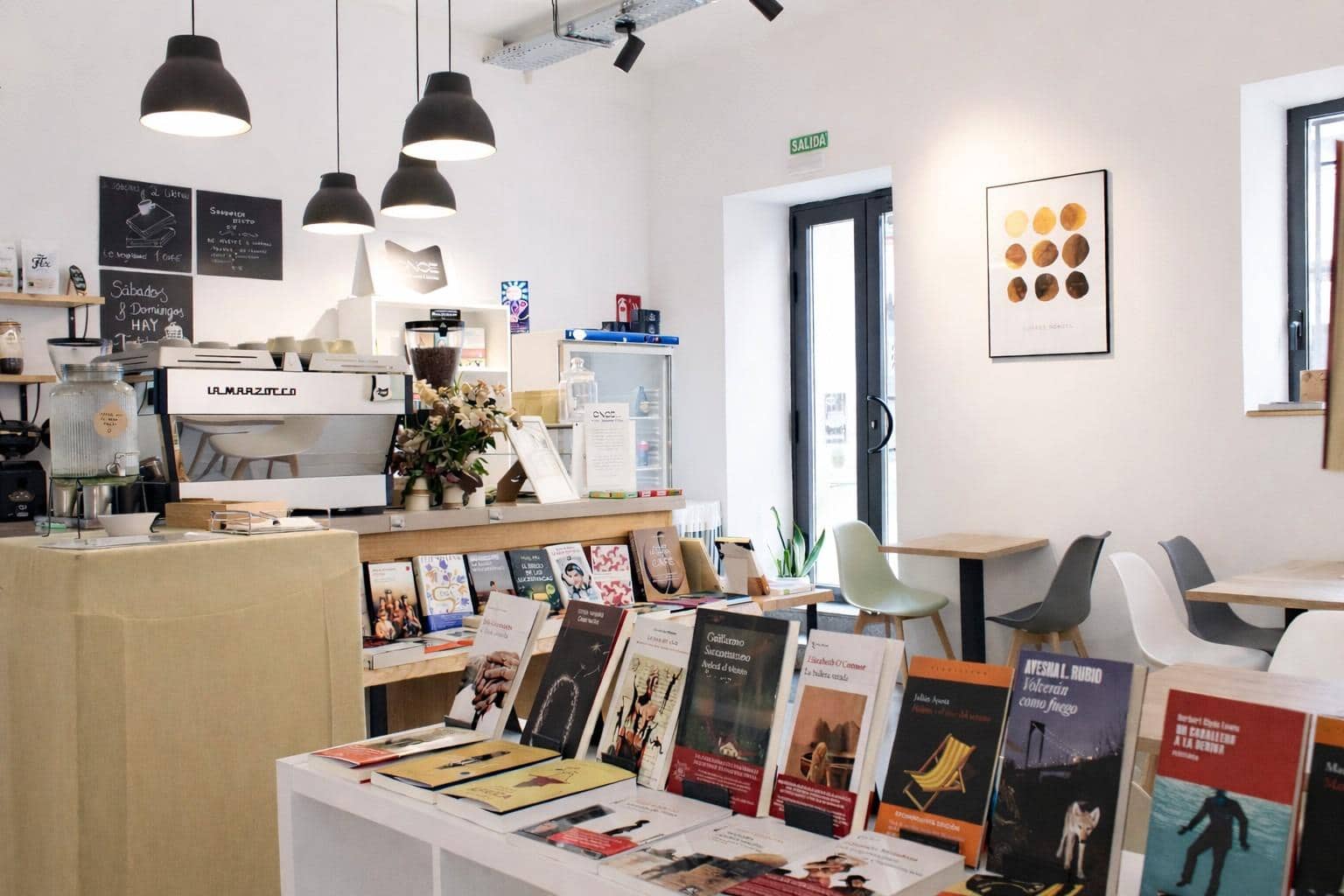 Commercieel te huur in Torrelodones - € 2.000 (Ref: 9591409)