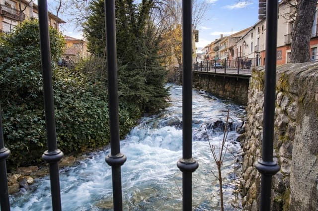 15 bedroom Hotel for sale in Rascafría - € 899,000 (Ref: 9596292)