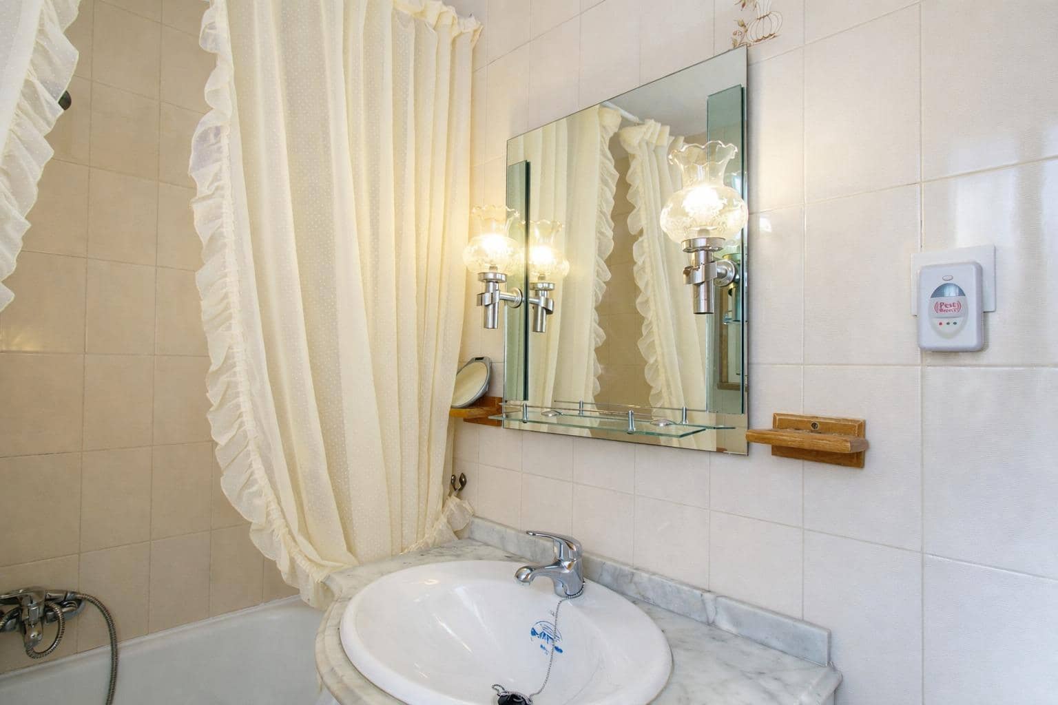 4 Zimmer Villa zu verkaufen in El Casar de Escalona mit Garage - 170.000 € (Ref: 9619413)