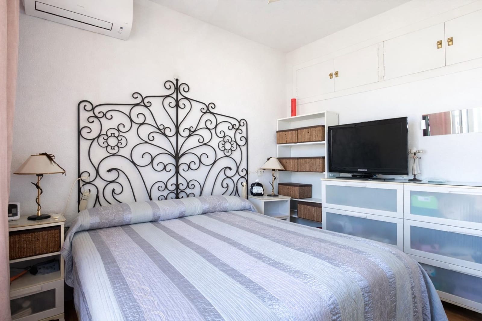 4 Zimmer Villa zu verkaufen in El Casar de Escalona mit Garage - 170.000 € (Ref: 9619413)