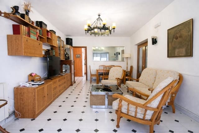 4 chambre Villa/Maison à vendre à El Casar de Escalona avec garage - 170 000 € (Ref: 9619413)