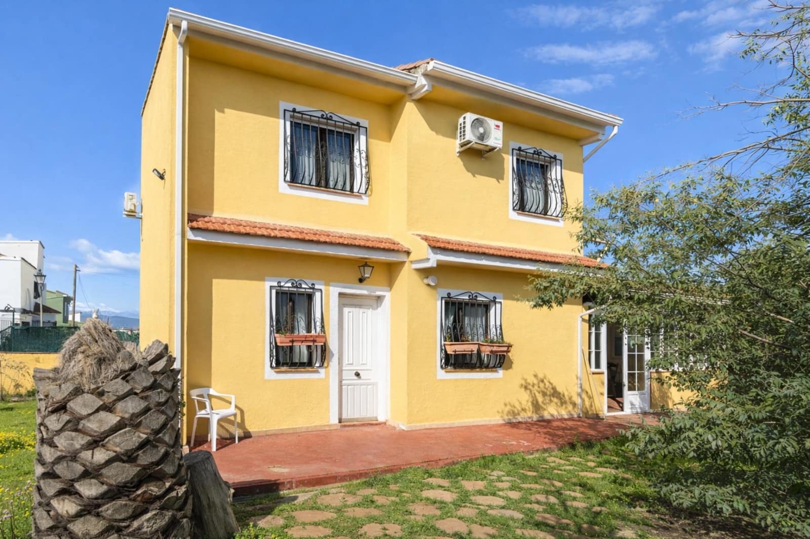 4 Zimmer Villa zu verkaufen in El Casar de Escalona mit Garage - 170.000 € (Ref: 9619413)