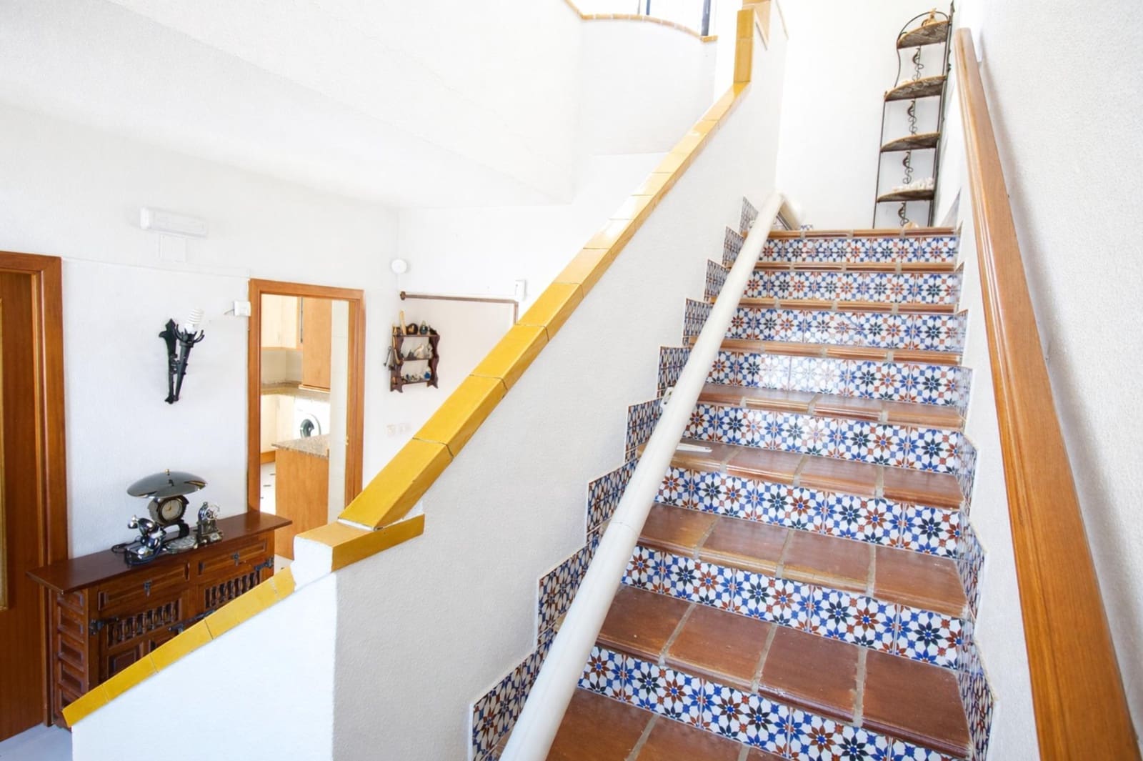 4 Zimmer Villa zu verkaufen in El Casar de Escalona mit Garage - 170.000 € (Ref: 9619413)