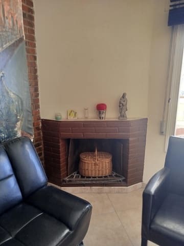 3 bedroom Flat for sale in Pelayos de la Presa with pool - € 110,000 (Ref: 9637712)