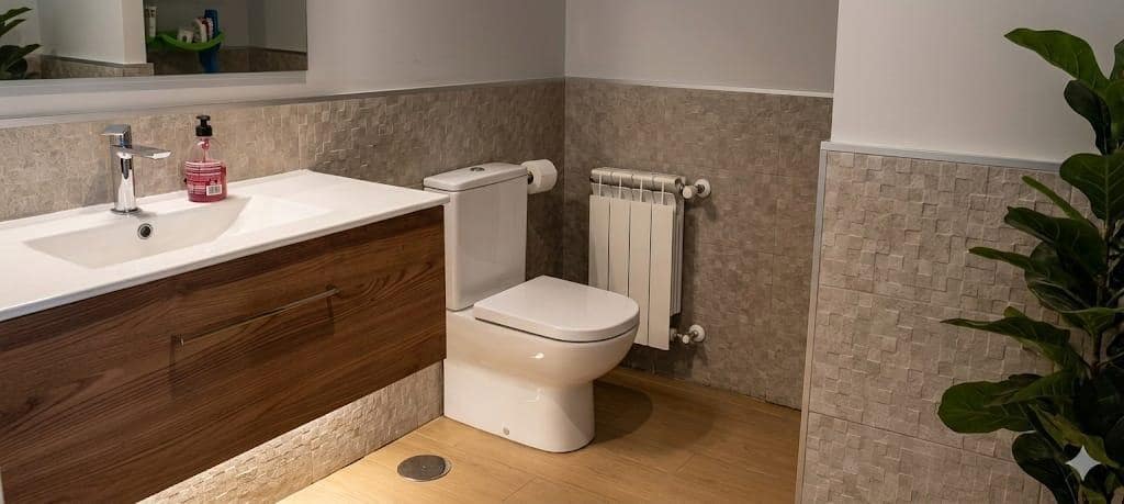 4 soverom Kjedet enebolig til salgs i Boadilla del Monte med svømmebasseng garasje - € 1 280 000 (Ref: 9648272)