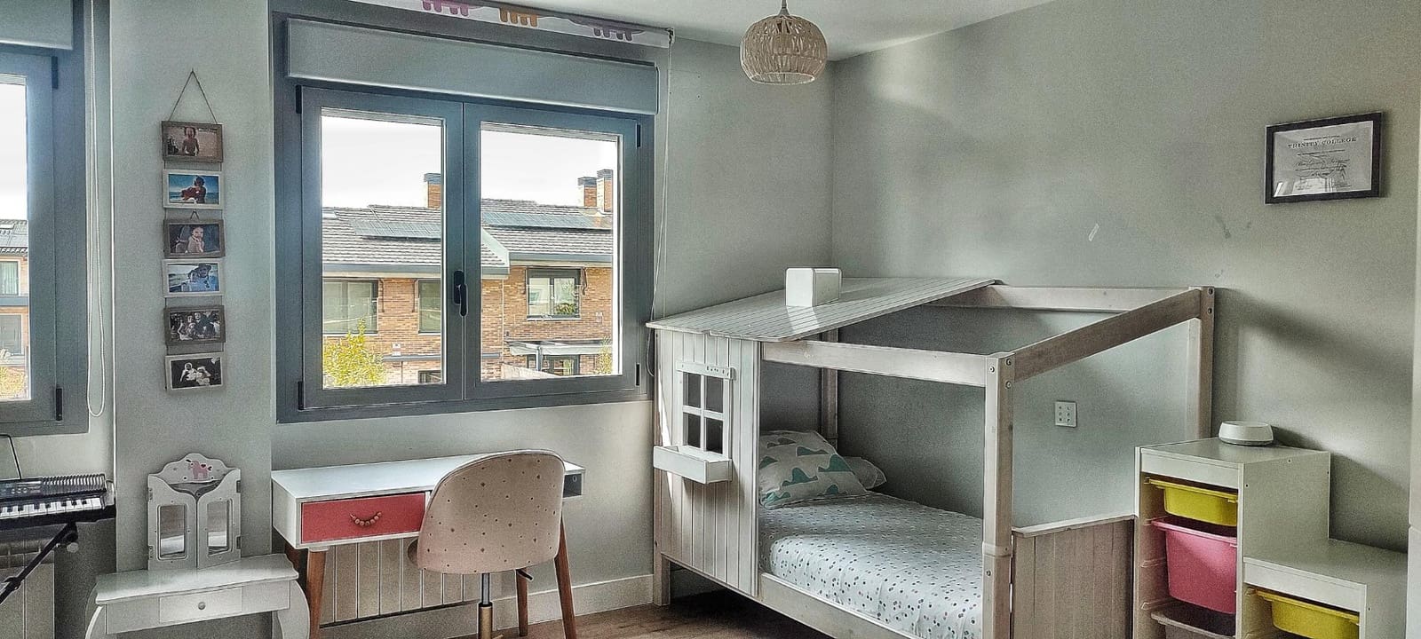 4 soverom Kjedet enebolig til salgs i Boadilla del Monte med svømmebasseng garasje - € 1 280 000 (Ref: 9648272)