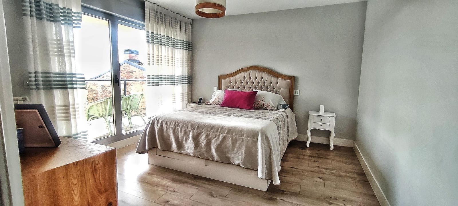 4 bedroom Semi-detached Villa for sale in Boadilla del Monte with pool garage - € 1,280,000 (Ref: 9648272)