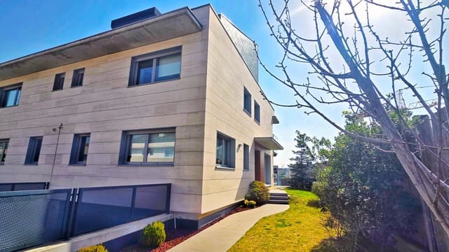 4 camera da letto Villetta Bifamiliare in vendita in Boadilla del Monte con piscina garage - 1.280.000 € (Rif: 9648272)