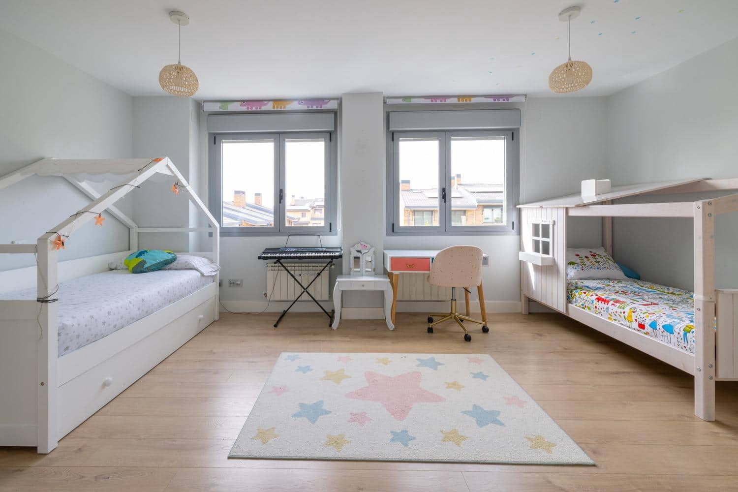 Pareado de 4 habitaciones en Boadilla del Monte en venta con piscina garaje - 1.280.000 € (Ref: 9648272)