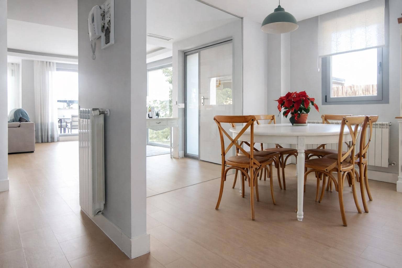 4 soverom Kjedet enebolig til salgs i Boadilla del Monte med svømmebasseng garasje - € 1 150 000 (Ref: 9648272)