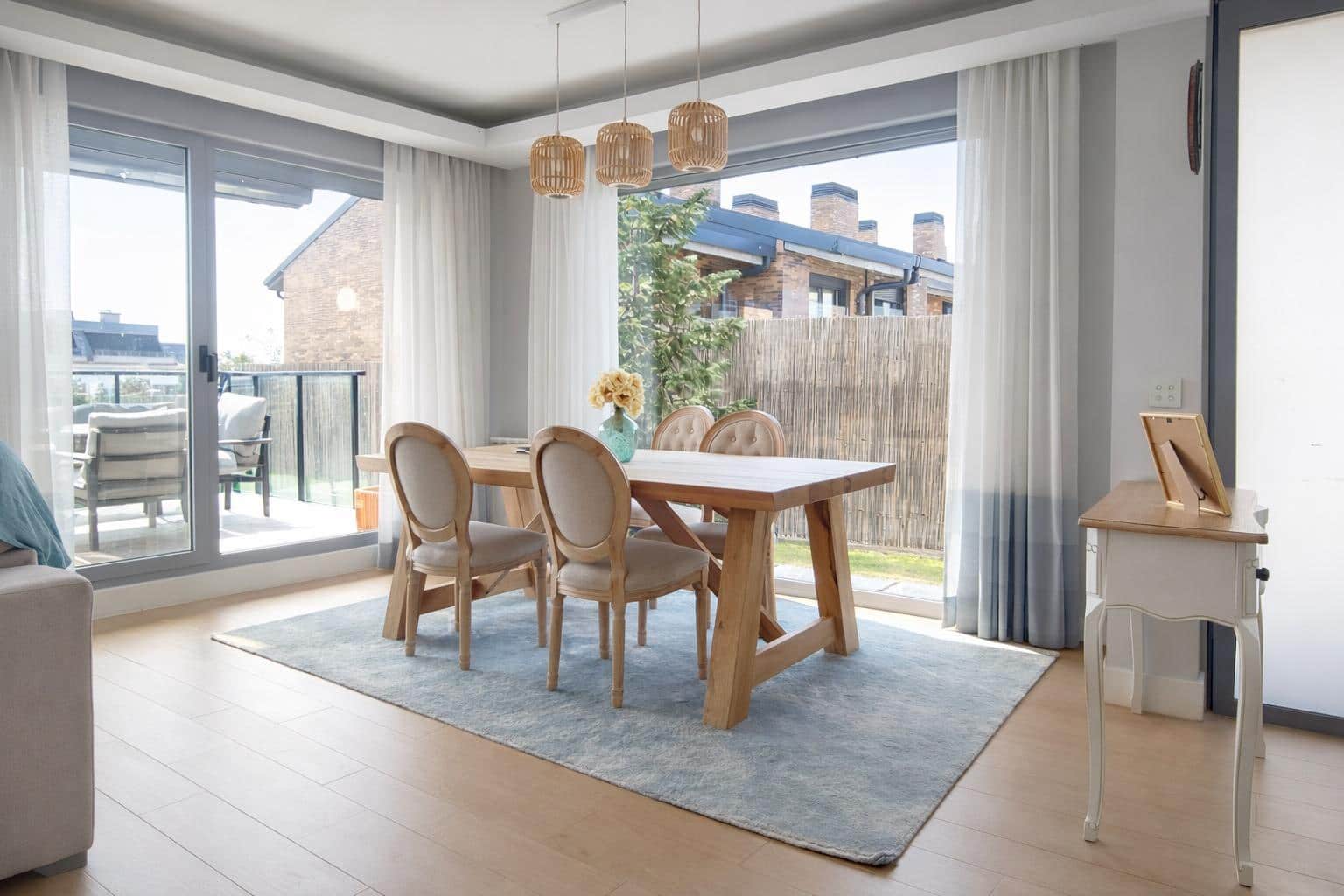 4 soverom Kjedet enebolig til salgs i Boadilla del Monte med svømmebasseng garasje - € 1 150 000 (Ref: 9648272)