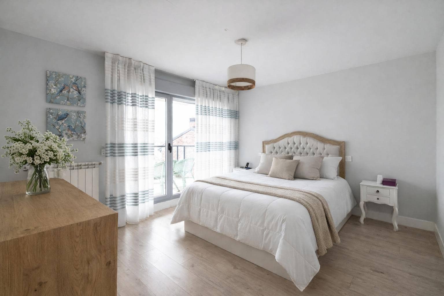 4 soverom Kjedet enebolig til salgs i Boadilla del Monte med svømmebasseng garasje - € 1 150 000 (Ref: 9648272)