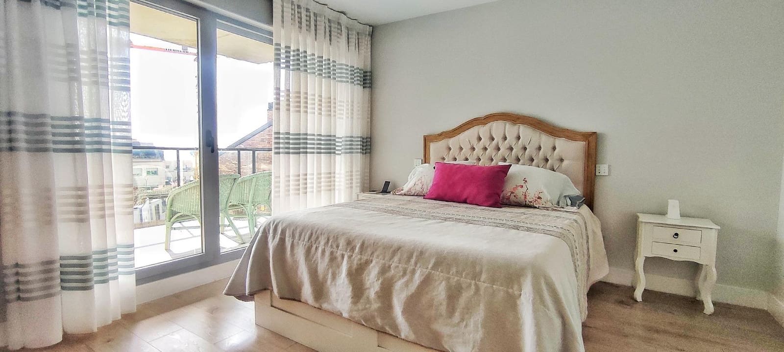 4 soverom Kjedet enebolig til salgs i Boadilla del Monte med svømmebasseng garasje - € 1 150 000 (Ref: 9648272)