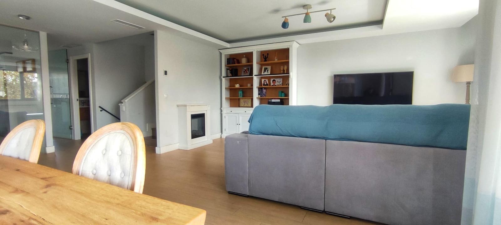 4 soverom Kjedet enebolig til salgs i Boadilla del Monte med svømmebasseng garasje - € 1 150 000 (Ref: 9648272)