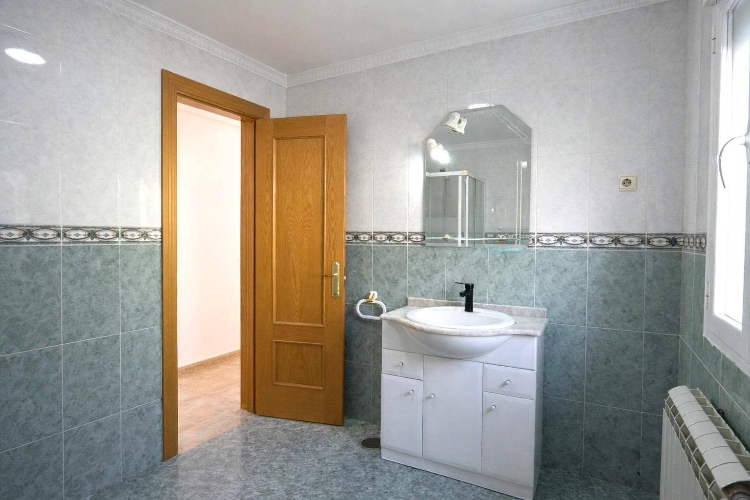 8 soverom Villa til salgs i Galapagar med svømmebasseng garasje - € 850 000 (Ref: 9659522)