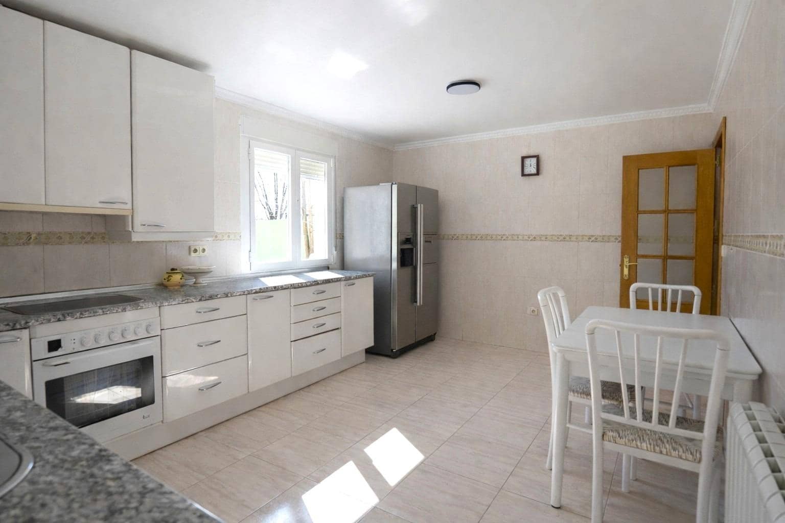 8 soverom Villa til salgs i Galapagar med svømmebasseng garasje - € 850 000 (Ref: 9659522)