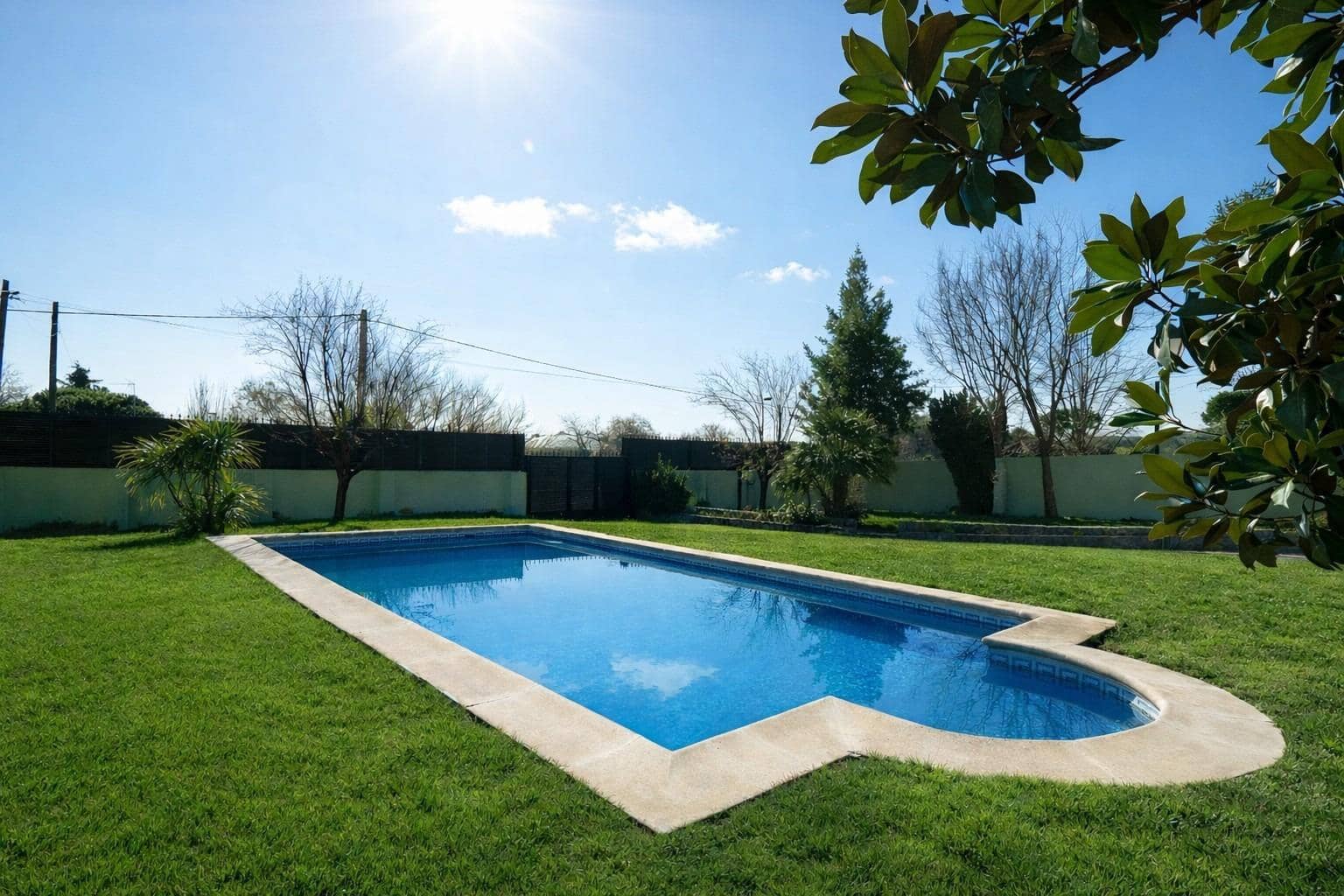 8 bedroom Villa for sale in Galapagar with pool garage - € 850,000 (Ref: 9659522)