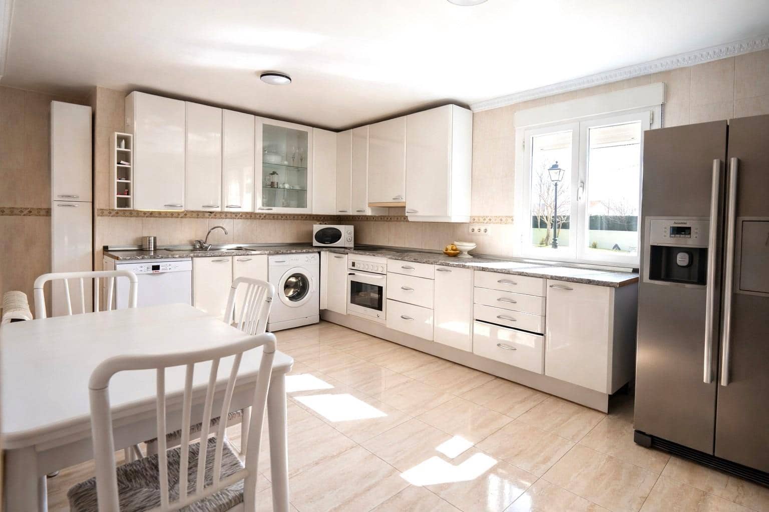 8 Zimmer Villa zu verkaufen in Galapagar mit Pool Garage - 850.000 € (Ref: 9659522)