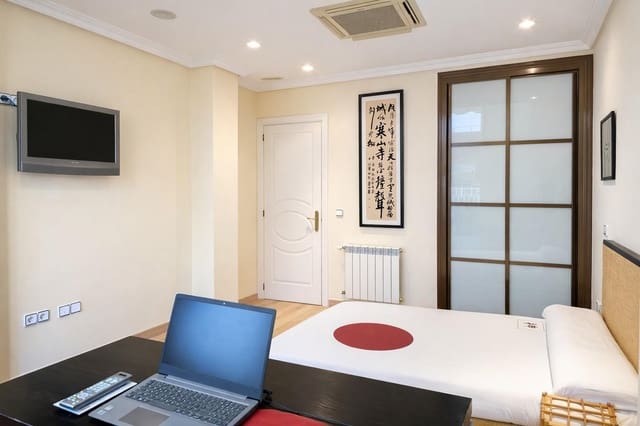 1 soveværelse Lejlighed til salg i Pueblo Nuevo, Madrid by - € 480.000 (Ref: 9661975)