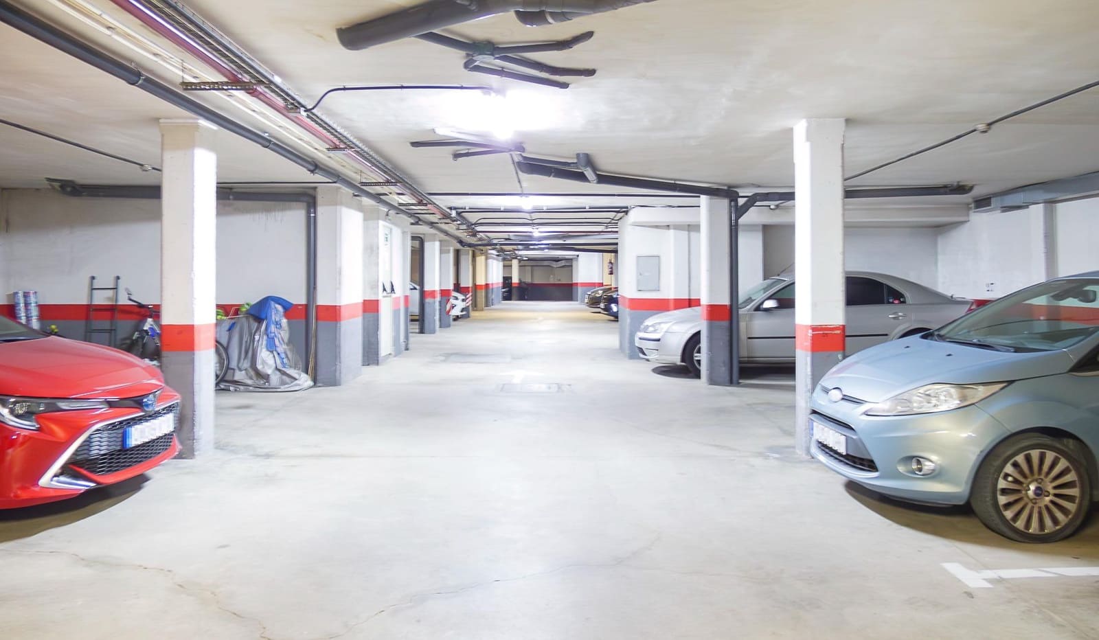 2 makuuhuone Asunto vuokrattavana paikassa Villanueva del Pardillo mukana uima-altaan 
autotalli - 1 200 € (Ref: 9666615)