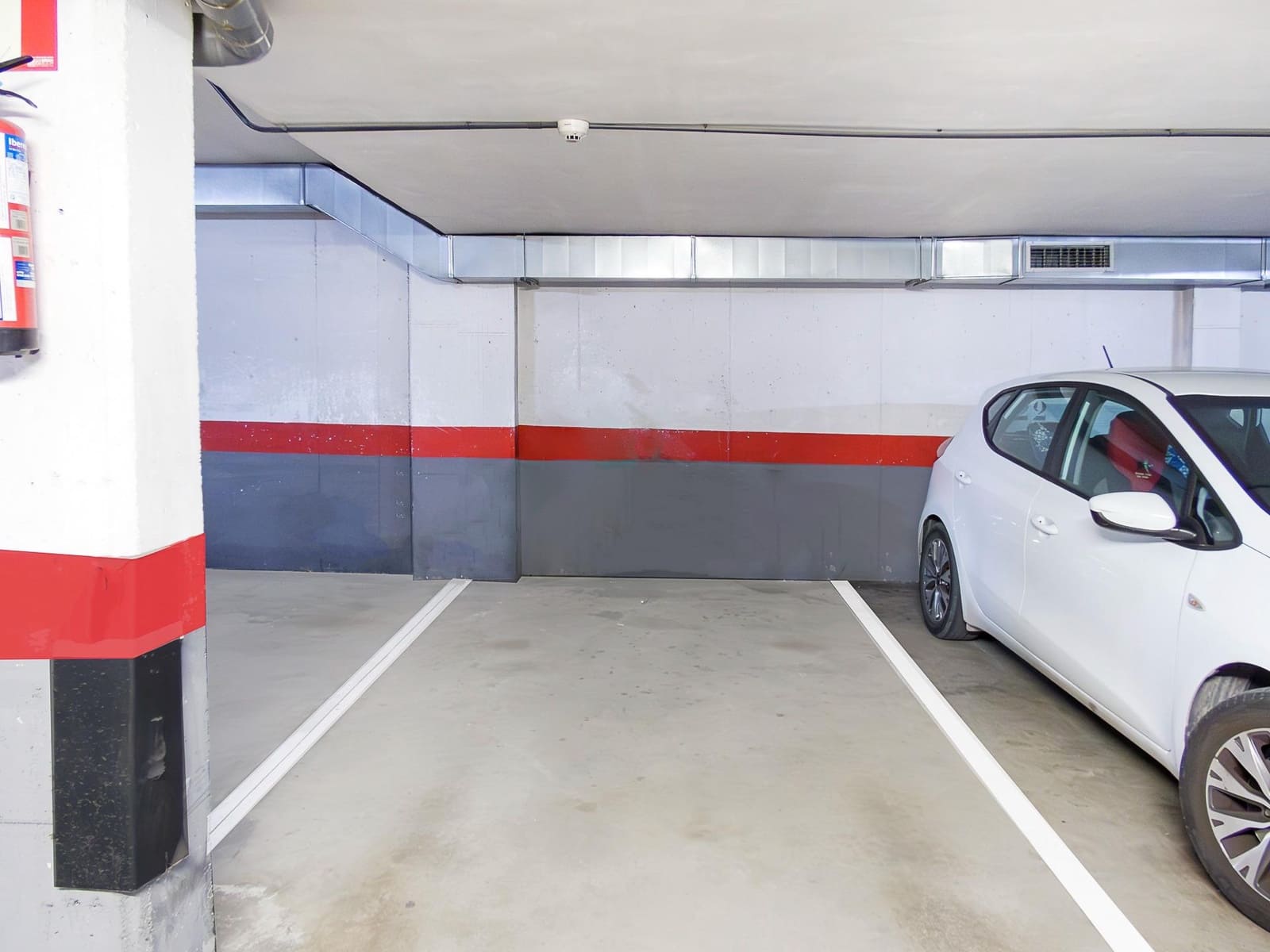 2 makuuhuone Asunto vuokrattavana paikassa Villanueva del Pardillo mukana uima-altaan 
autotalli - 1 200 € (Ref: 9666615)