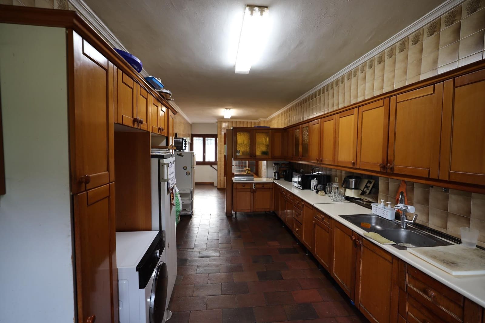 20 bedroom Villa for sale in Villanueva de la Canada with pool garage - € 1,750,000 (Ref: 9679944)