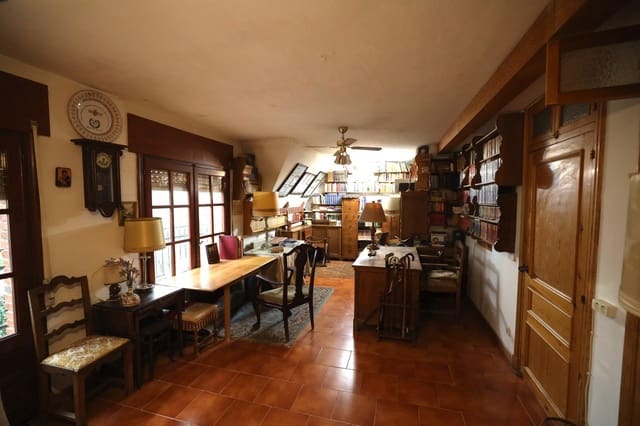 20 sovrum Villa till salu i Villanueva de la Cañada med pool garage - 1 750 000 € (Ref: 9679944)