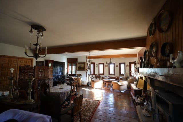 20 sovrum Villa till salu i Villanueva de la Cañada med pool garage - 1 750 000 € (Ref: 9679944)