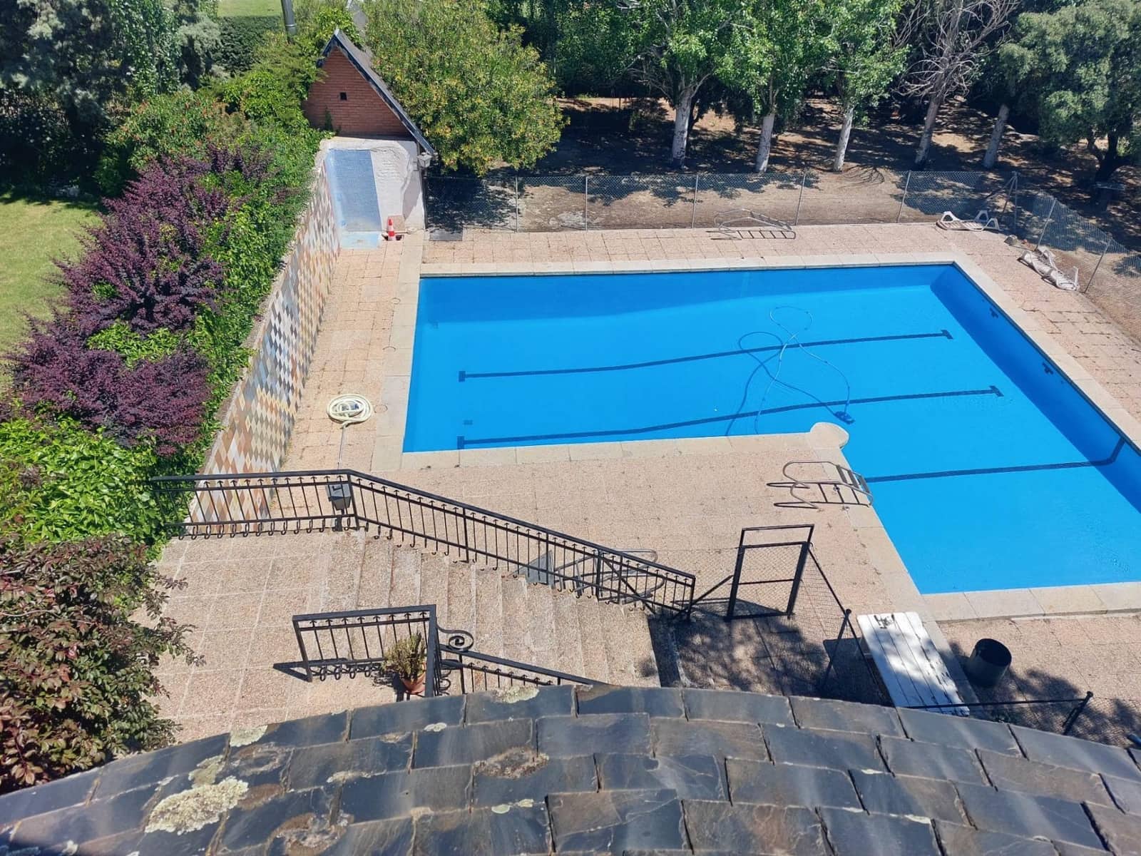 20 bedroom Villa for sale in Villanueva de la Canada with pool garage - € 1,750,000 (Ref: 9679944)