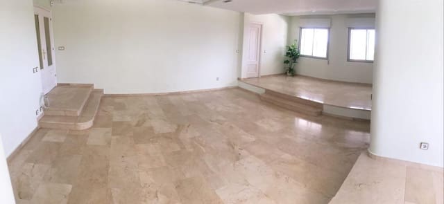 9 quarto Moradia para arrendar em Las Rozas de Madrid com piscina garagem - 9 200 € (Ref: 9686551)