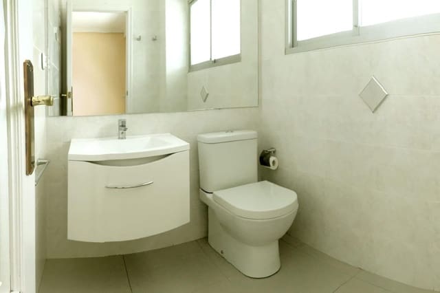 9 quarto Moradia para arrendar em Las Rozas de Madrid com piscina garagem - 9 200 € (Ref: 9686551)