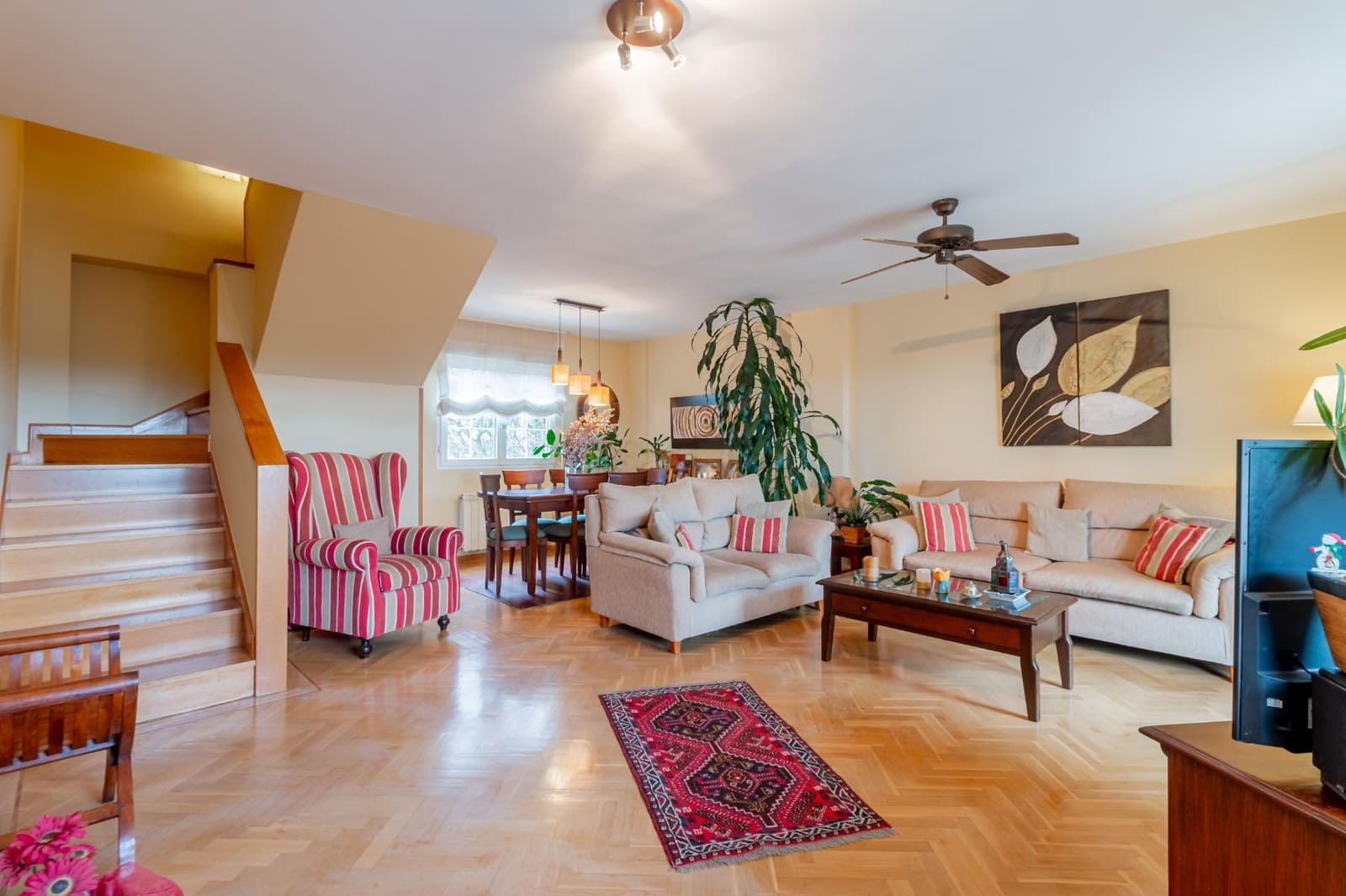 5 bedroom Penthouse for sale in Las Rozas de Madrid with pool garage - € 745,000 (Ref: 9686552)