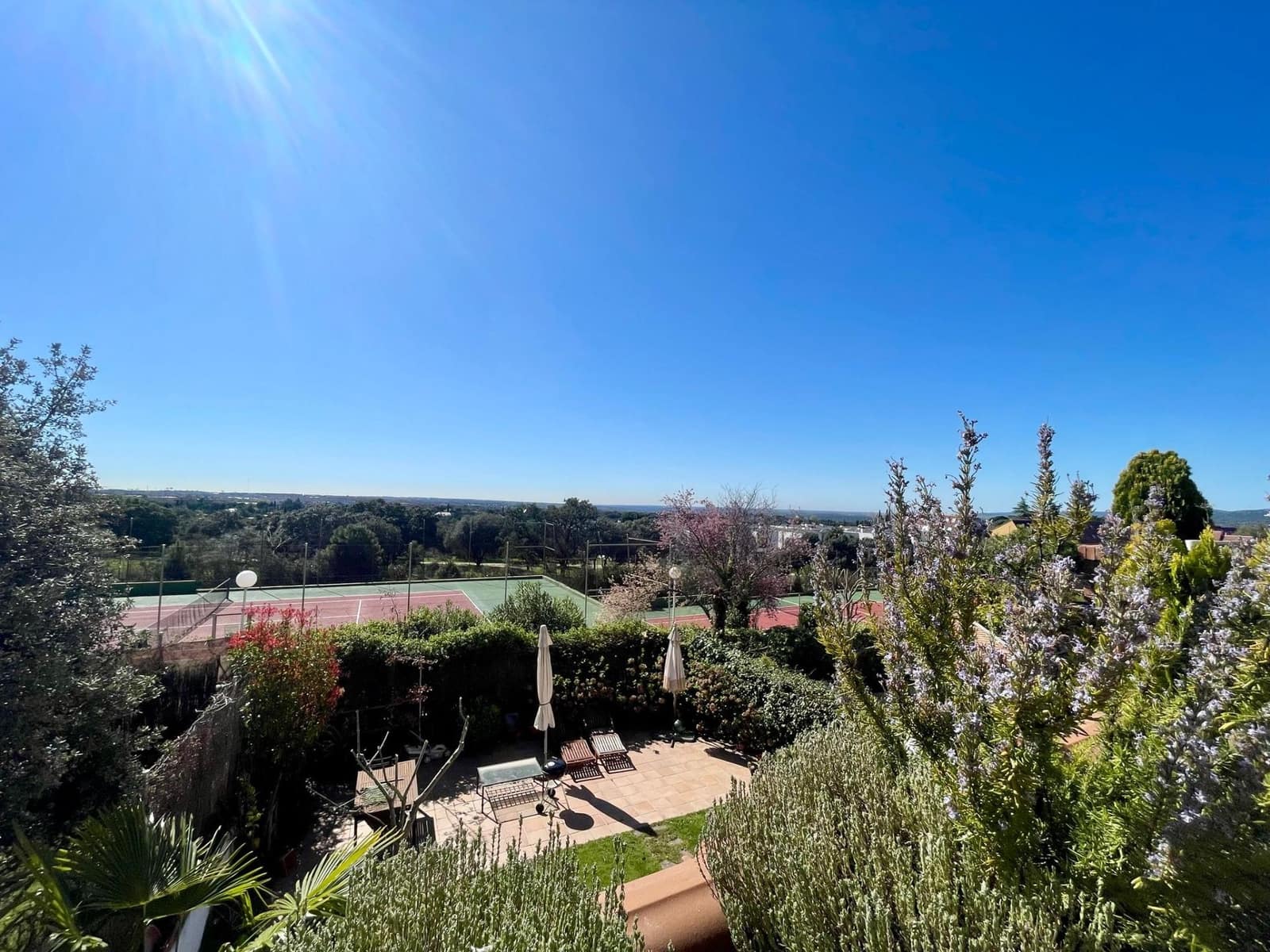 5 bedroom Penthouse for sale in Las Rozas de Madrid with pool garage - € 745,000 (Ref: 9686552)