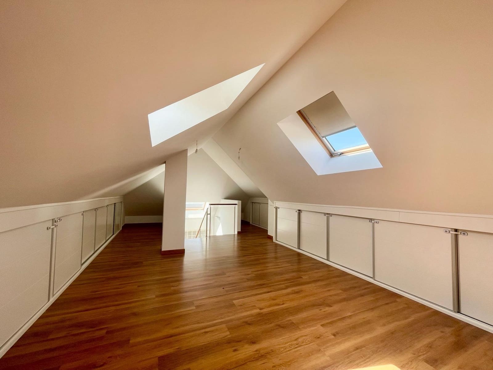 6 sovrum Semi-fristående Villa att hyra i Majadahonda med pool garage - 4 500 € (Ref: 9698889)