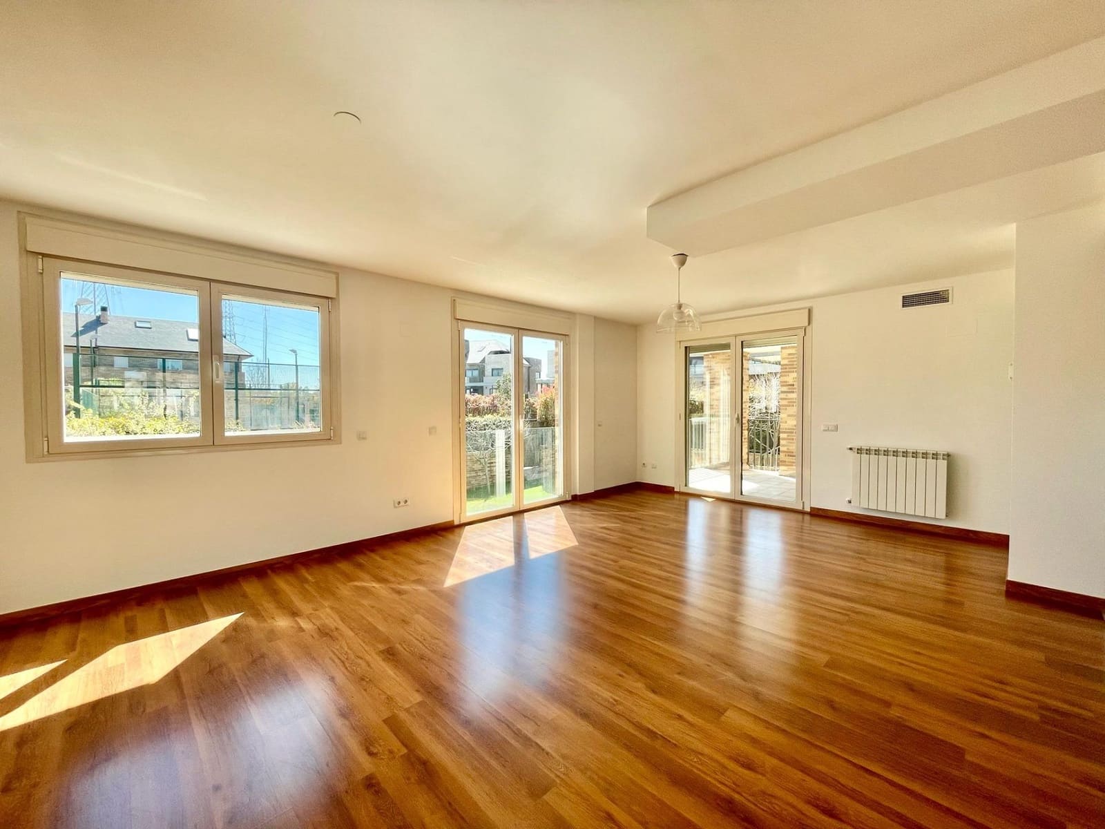 6 sovrum Semi-fristående Villa att hyra i Majadahonda med pool garage - 4 500 € (Ref: 9698889)