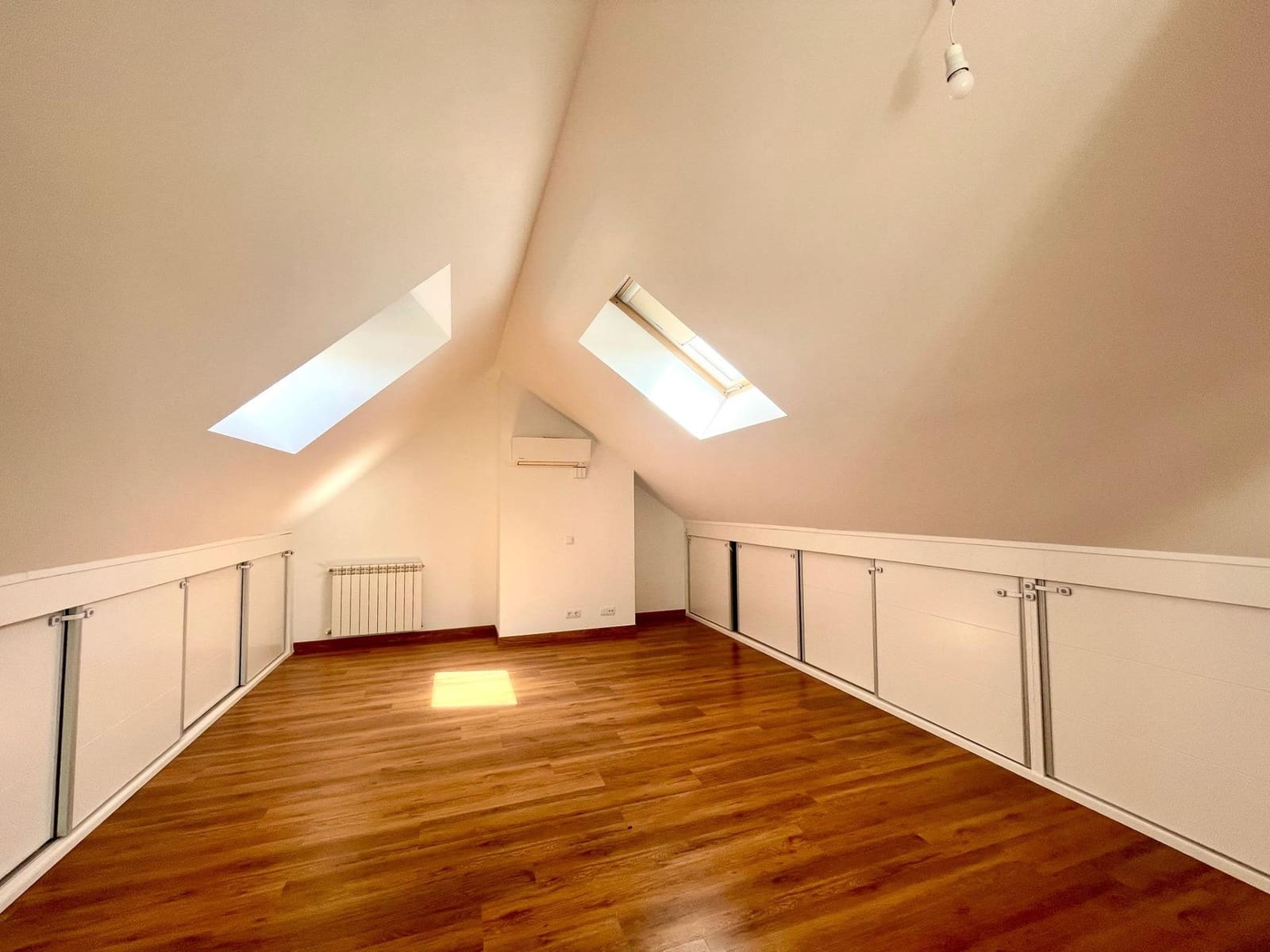 6 sovrum Semi-fristående Villa att hyra i Majadahonda med pool garage - 4 500 € (Ref: 9698889)