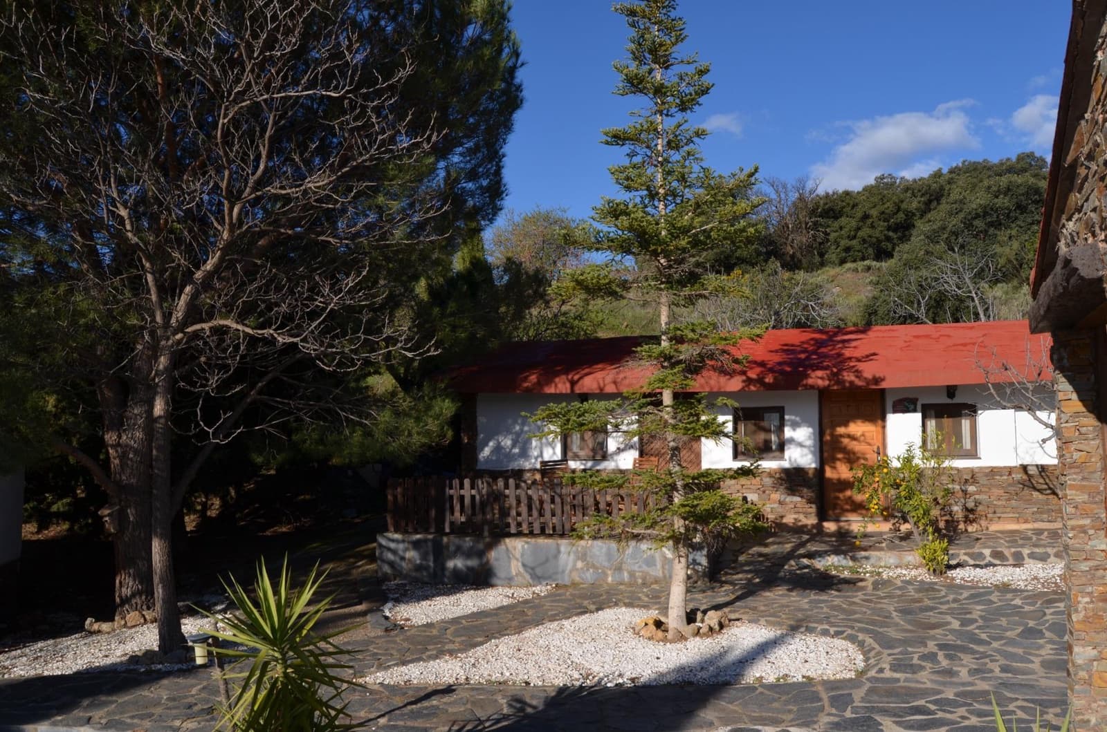 5 bedroom Finca/Country House for sale in Granada city with pool garage - € 515,000 (Ref: 9720051)