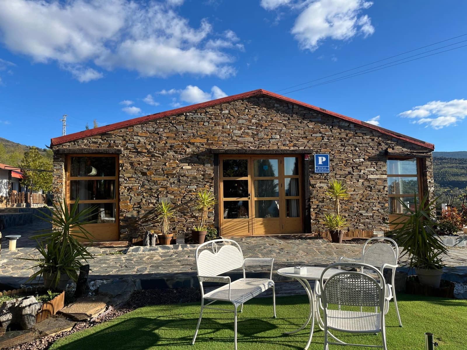 5 bedroom Finca/Country House for sale in Granada city with pool garage - € 515,000 (Ref: 9720051)