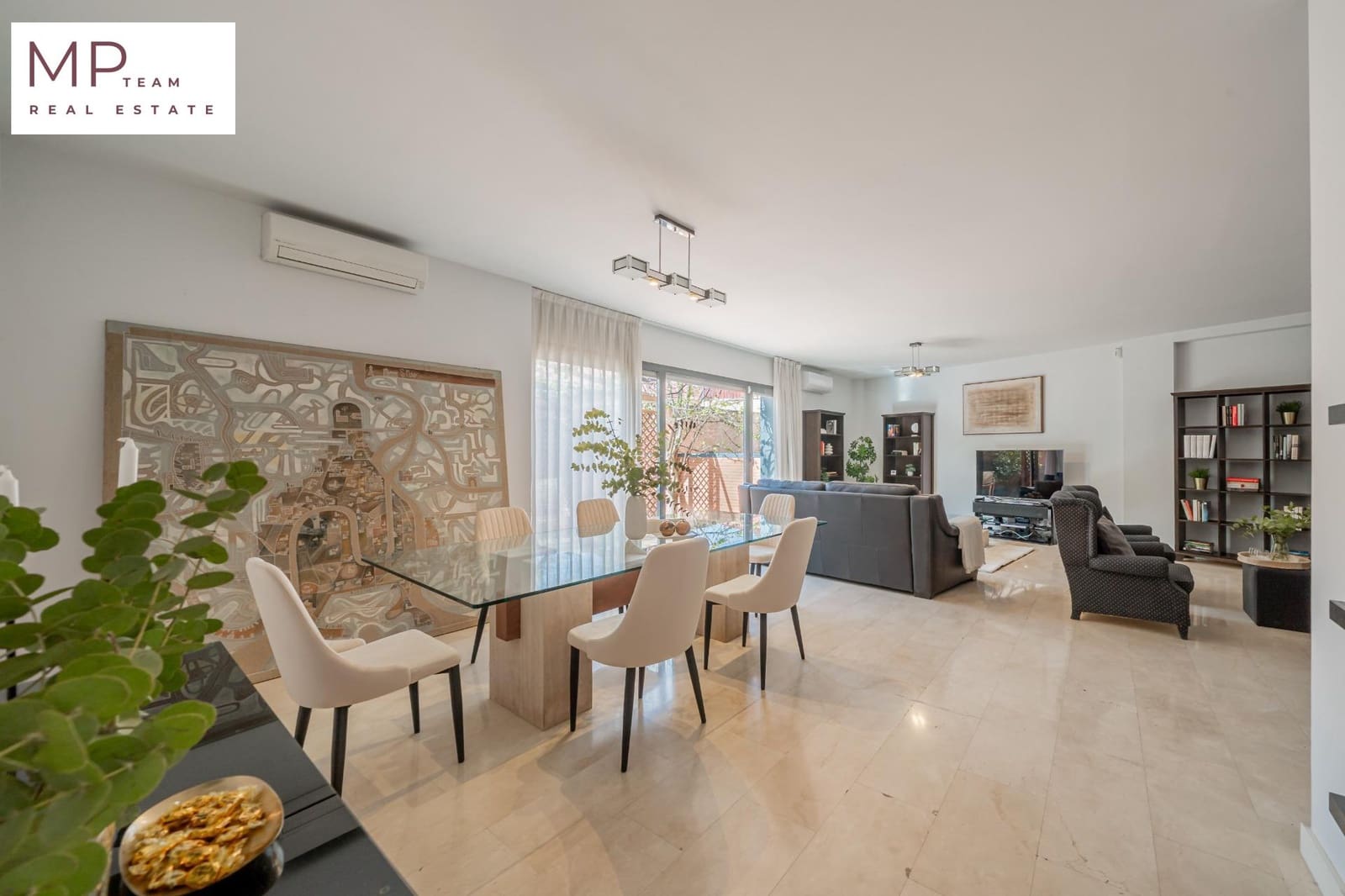 4 soverom Rekkehus til salgs i Torrelodones med svømmebasseng garasje - € 975 000 (Ref: 9780685)