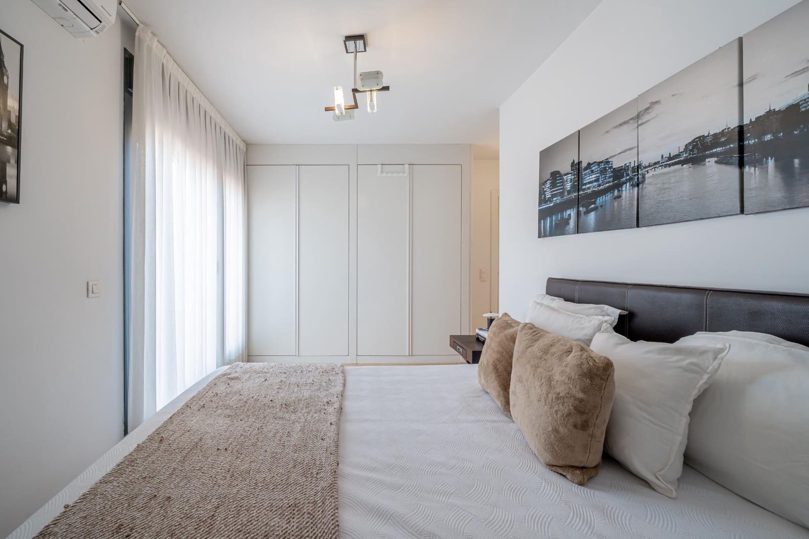 4 soverom Rekkehus til salgs i Torrelodones med svømmebasseng garasje - € 975 000 (Ref: 9780685)